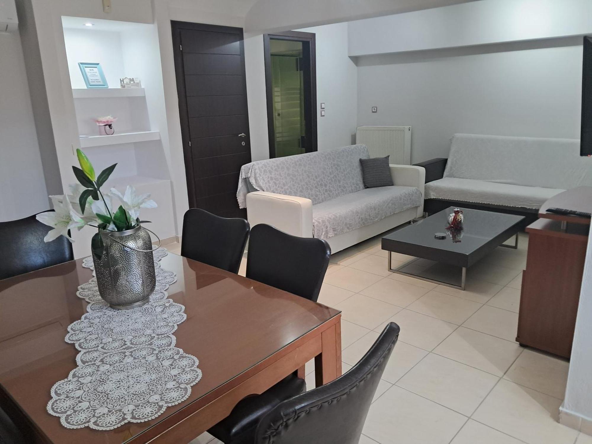 Mary'S Cozy Apartment 알렉산드로폴리스 외부 사진